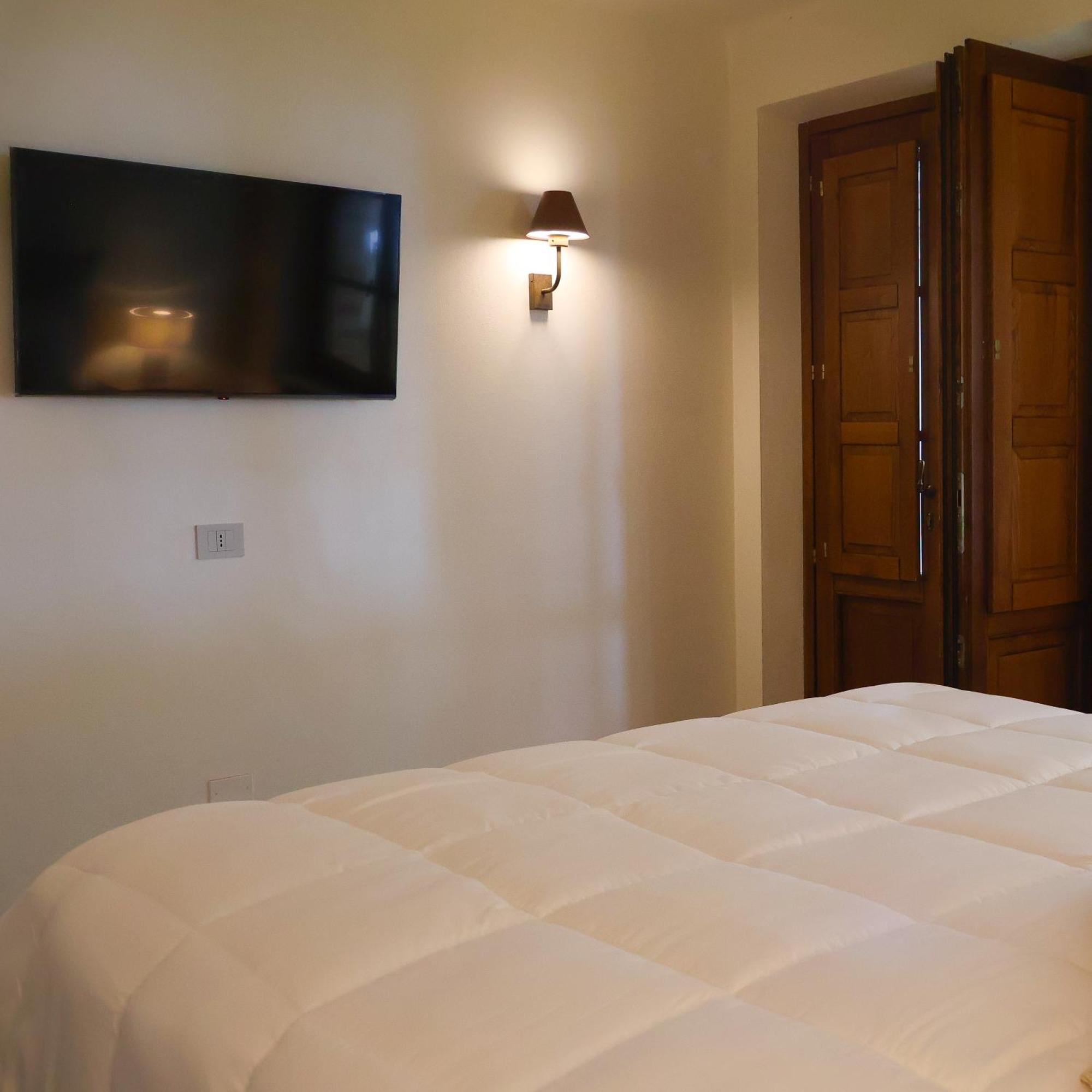 Poggio Paradiso Resort & Spa Montefollonico Exteriér fotografie