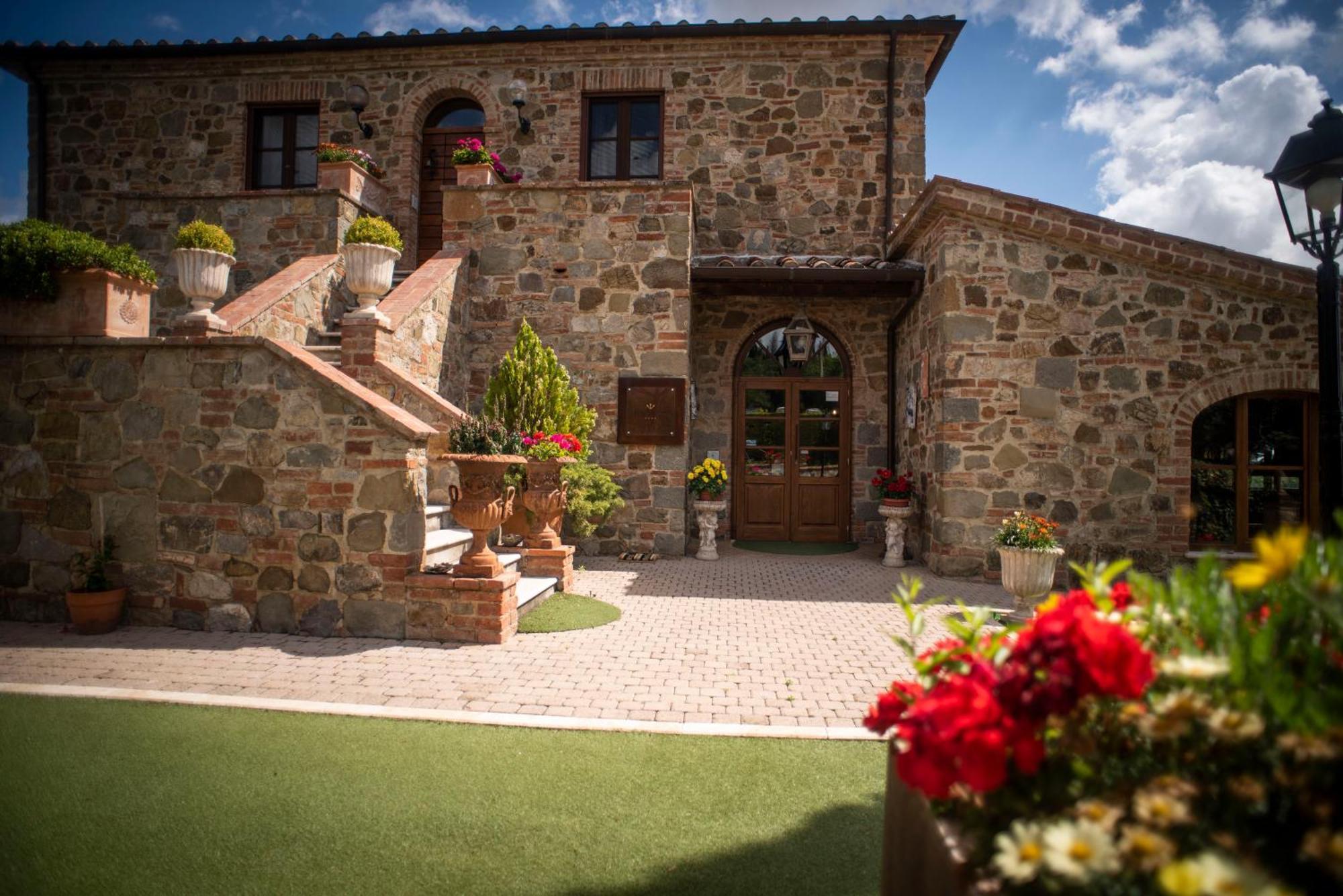 Poggio Paradiso Resort & Spa Montefollonico Exteriér fotografie