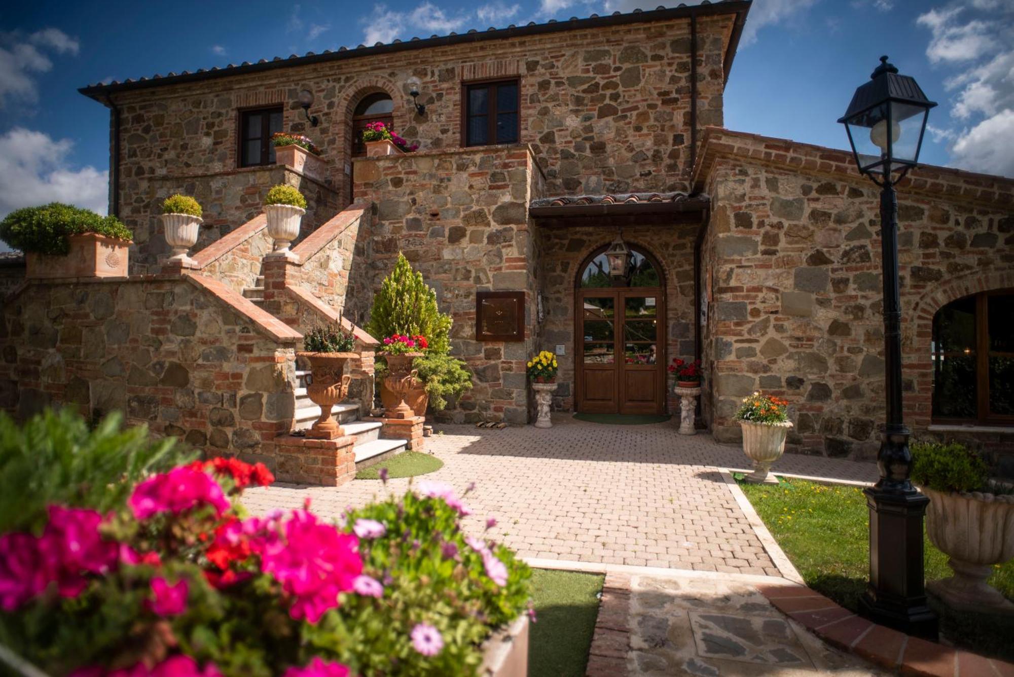 Poggio Paradiso Resort & Spa Montefollonico Exteriér fotografie