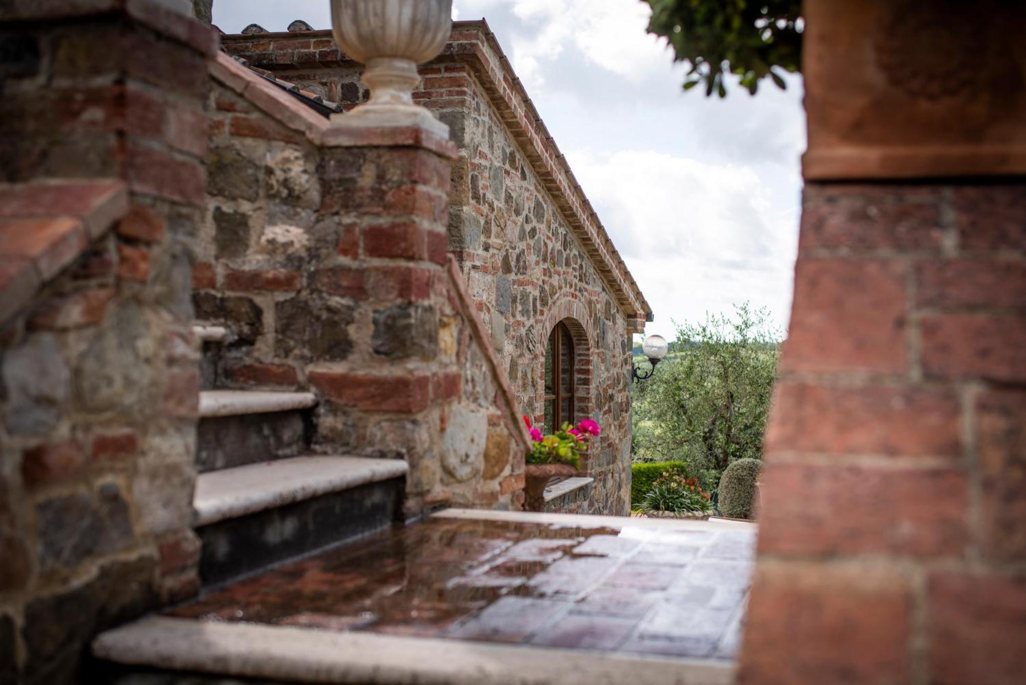 Poggio Paradiso Resort & Spa Montefollonico Exteriér fotografie