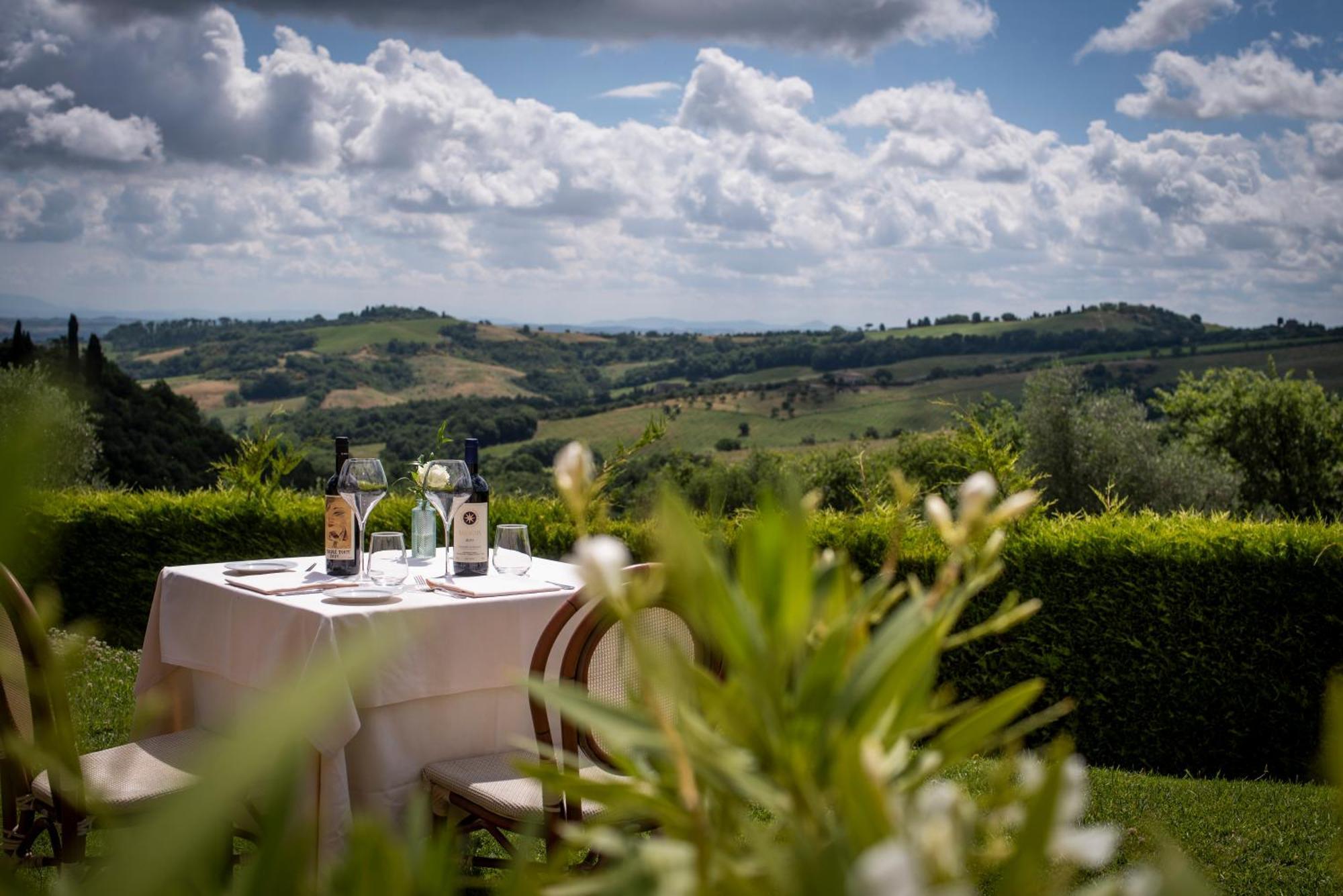 Poggio Paradiso Resort & Spa Montefollonico Exteriér fotografie